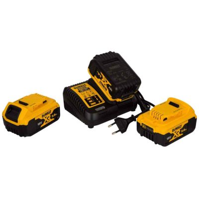 DEWALT Cordless Xr Charger With 3X5 Ah Battery-DCB115P3